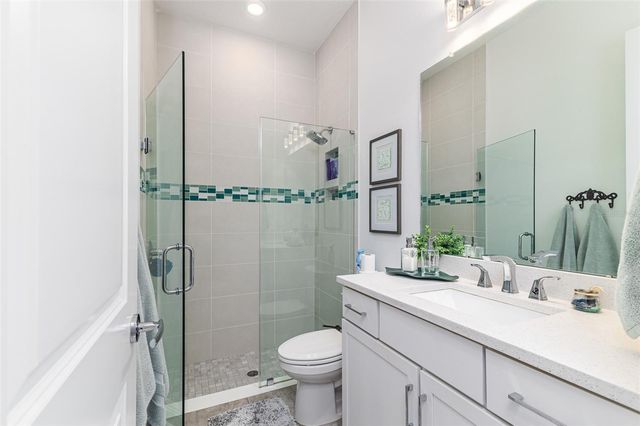 5330 SILVER SUN DRIVE, Apollo Beach, FL 33572