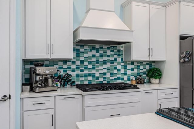 5330 SILVER SUN DRIVE, Apollo Beach, FL 33572