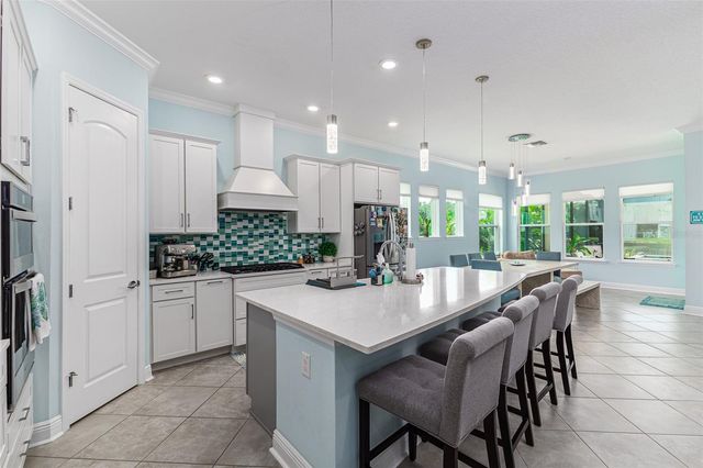 5330 SILVER SUN DRIVE, Apollo Beach, FL 33572