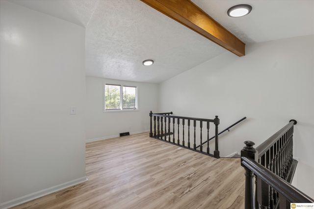 3505 S 56th Plaza, Omaha, NE 68106