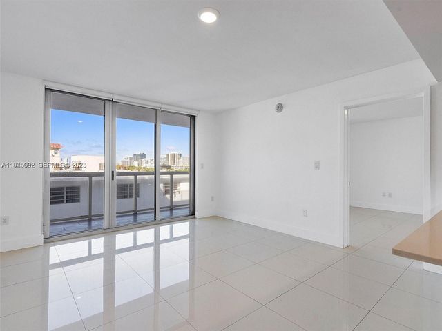 9261 E Bay Harbor Dr 501, Bay Harbor Islands, FL 33154