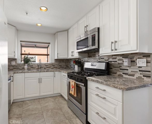 409 Utica D43, Huntington Beach, CA 92648