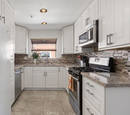 409 Utica D43, Huntington Beach, CA 92648