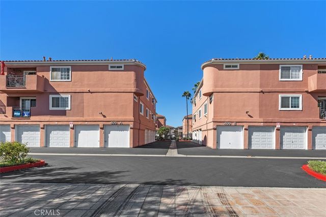 409 Utica D43, Huntington Beach, CA 92648