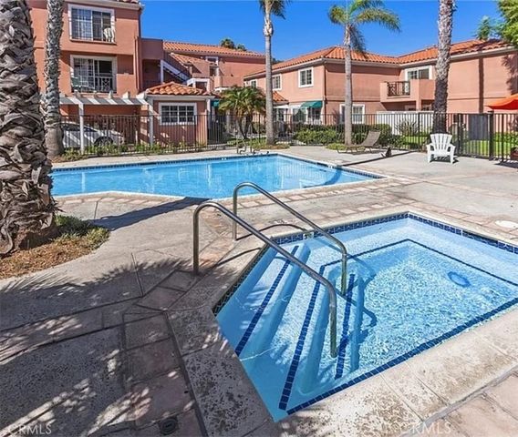 409 Utica D43, Huntington Beach, CA 92648