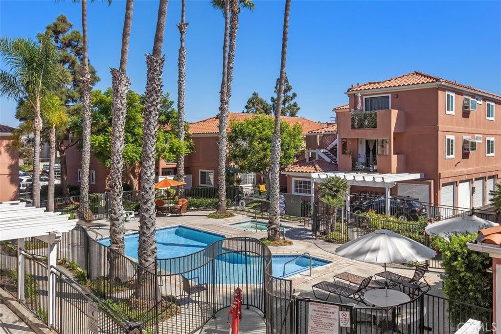 409 Utica D43, Huntington Beach, CA 92648