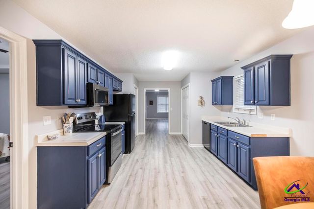 406 Dunmurry Pl, Warner Robins, GA 31093