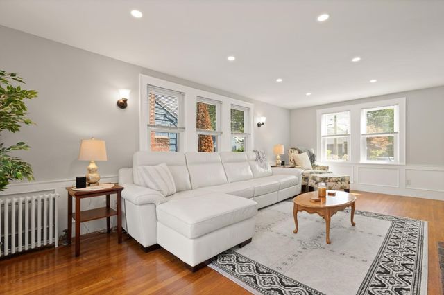 67 Woodard Ave, Brockton, MA 02301