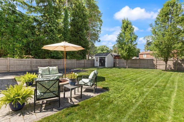 67 Woodard Ave, Brockton, MA 02301