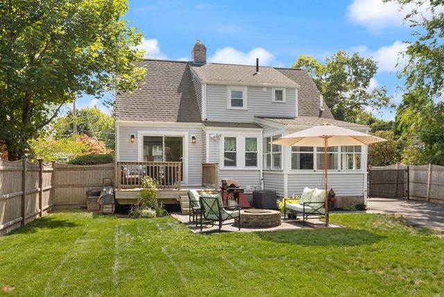 67 Woodard Ave, Brockton, MA 02301