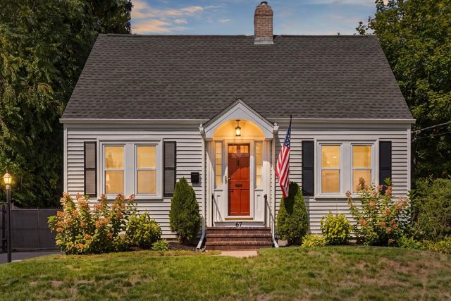 67 Woodard Ave, Brockton, MA 02301