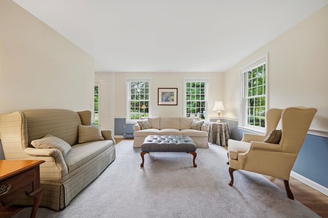 50 Munroe Drive, Hampstead, NH 03826