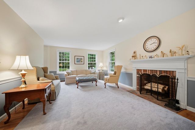 50 Munroe Drive, Hampstead, NH 03826