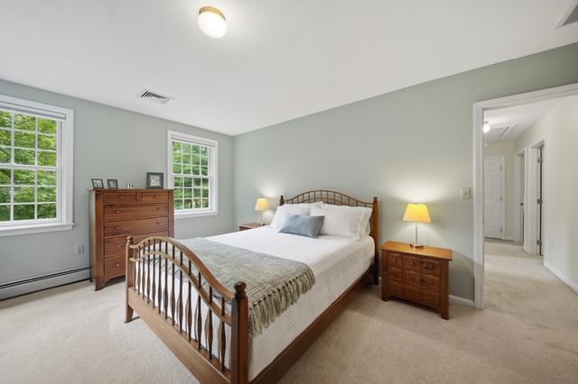 50 Munroe Drive, Hampstead, NH 03826