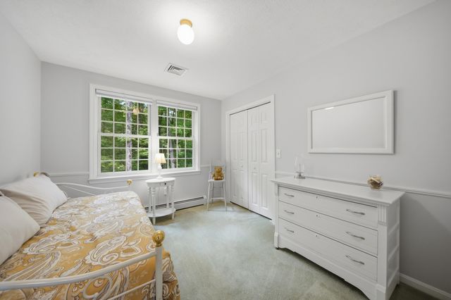 50 Munroe Drive, Hampstead, NH 03826