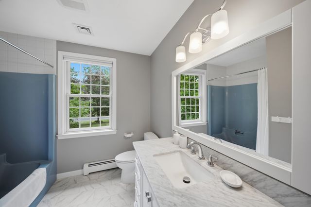 50 Munroe Drive, Hampstead, NH 03826