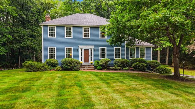 50 Munroe Drive, Hampstead, NH 03826
