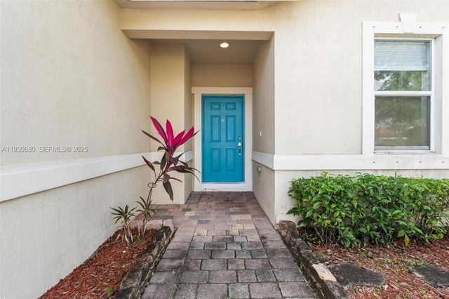 3448 NE 1st St 3448, Homestead, FL 33033