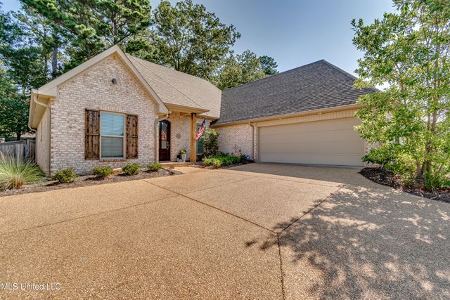 262 Hidden Hills Parkway, Brandon, MS 39047