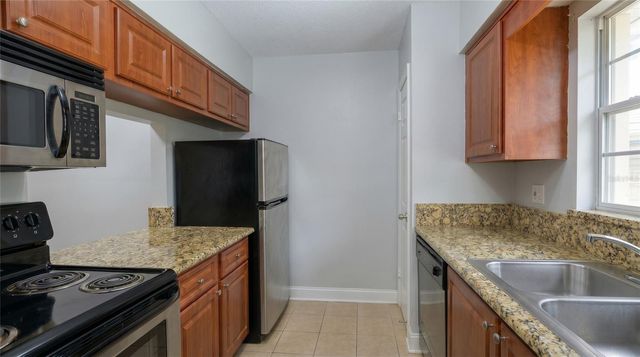 120 S CHURCH AVENUE 201, Tampa, FL 33609