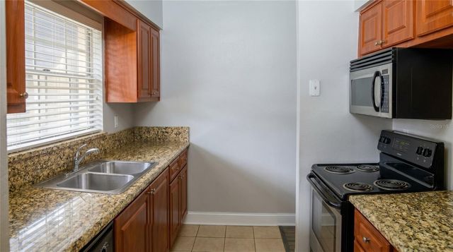 120 S CHURCH AVENUE 201, Tampa, FL 33609