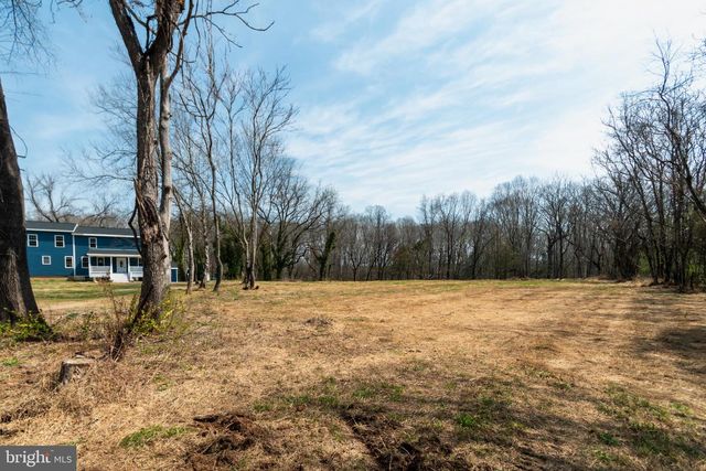 19005 TIDEWATER TRL, Fredericksburg, VA 22408