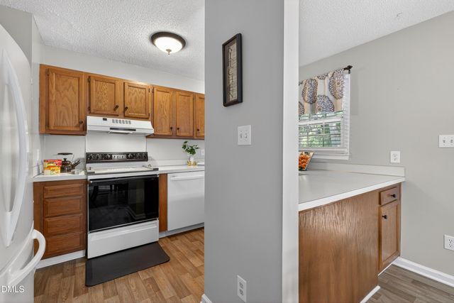 5313 Thistlebrook Court, Raleigh, NC 27610