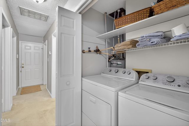 5313 Thistlebrook Court, Raleigh, NC 27610