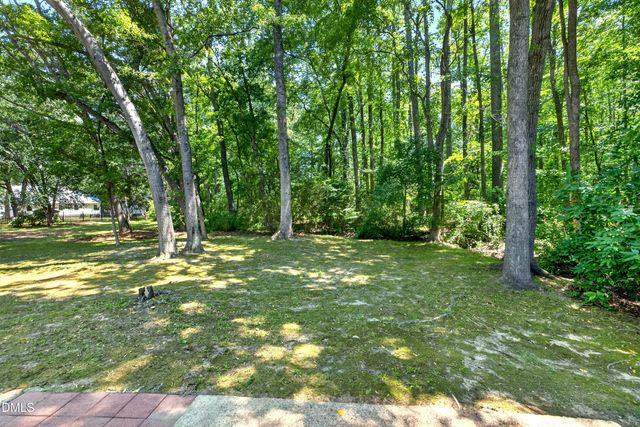 5313 Thistlebrook Court, Raleigh, NC 27610