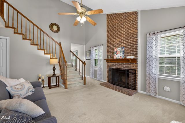 5313 Thistlebrook Court, Raleigh, NC 27610