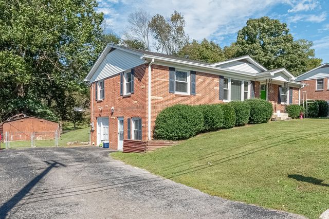 128 Jefferson Ave, W, Carthage, TN 37030