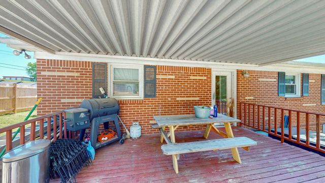 128 Jefferson Ave, W, Carthage, TN 37030