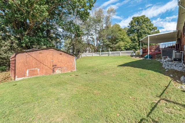 128 Jefferson Ave, W, Carthage, TN 37030