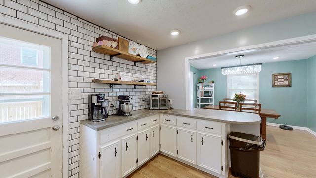 128 Jefferson Ave, W, Carthage, TN 37030