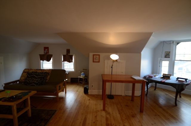 14 East Wyomingave. 2, Melrose, MA 02176