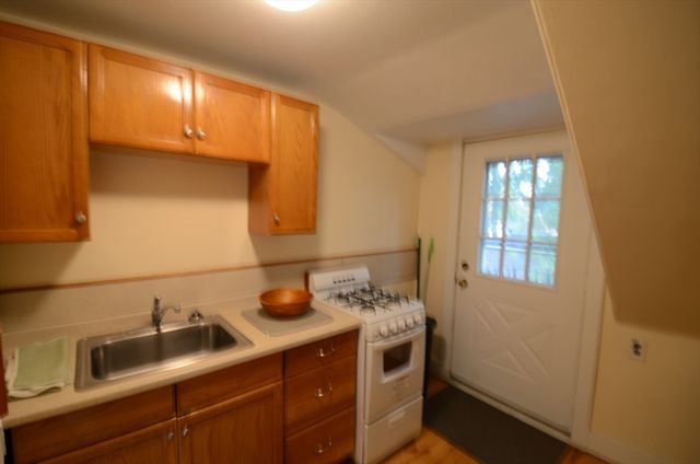 14 East Wyomingave. 2, Melrose, MA 02176