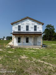 1347 Roosevelt Spain Road, Greenville, NC 27834