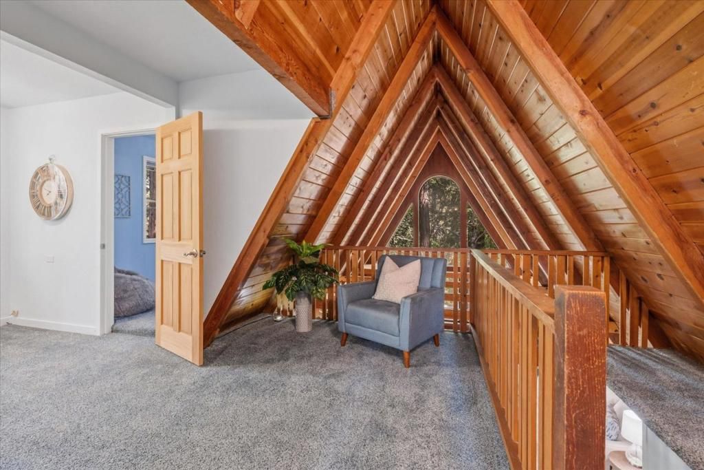 Image 25 of property listing at 18081 Redwood Drive, Los Gatos, CA 95033