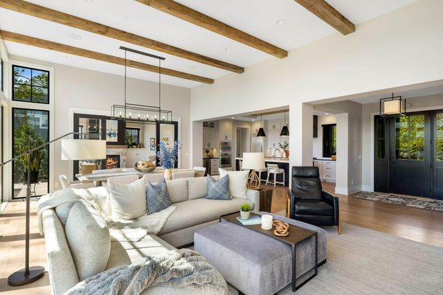 3752 Woodland Cove Parkway, Minnetrista, MN 55331