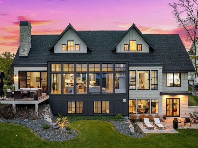 3752 Woodland Cove Parkway, Minnetrista, MN 55331
