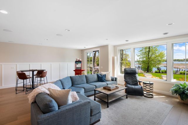 3752 Woodland Cove Parkway, Minnetrista, MN 55331