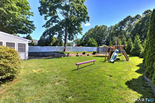 71 Canterbury Lane, Milford, CT 06460