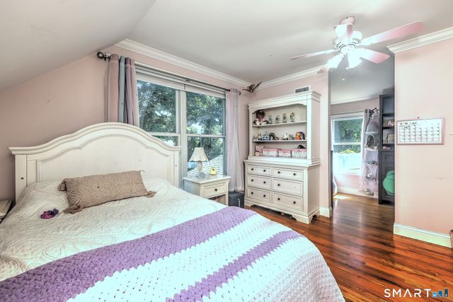 71 Canterbury Lane, Milford, CT 06460