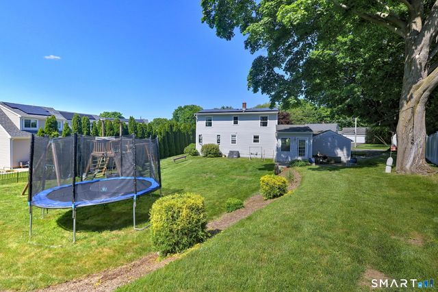 71 Canterbury Lane, Milford, CT 06460