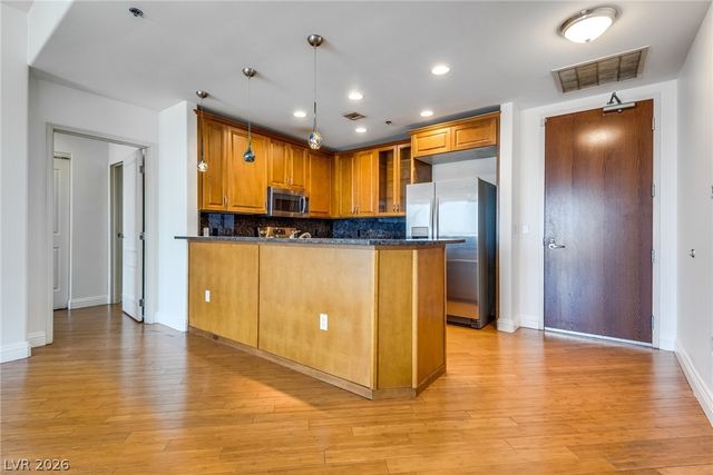 8255 Las Vegas Boulevard 1203, Las Vegas, NV 89123
