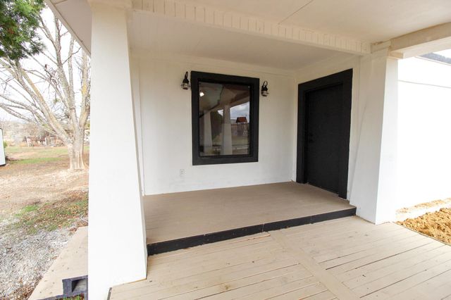 8102 U.S. Hwy 183 N, Lockhart, TX 78644