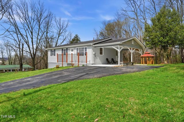 304 Reservoir Street, Bristol, VA 24201