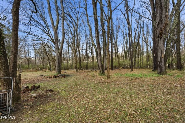 304 Reservoir Street, Bristol, VA 24201