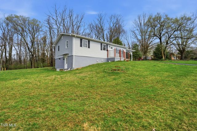 304 Reservoir Street, Bristol, VA 24201