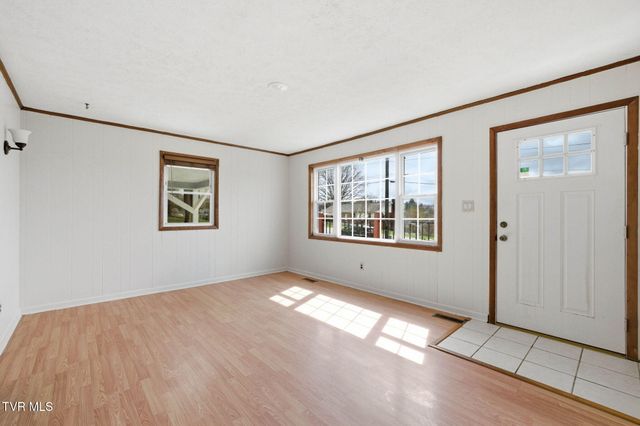 304 Reservoir Street, Bristol, VA 24201